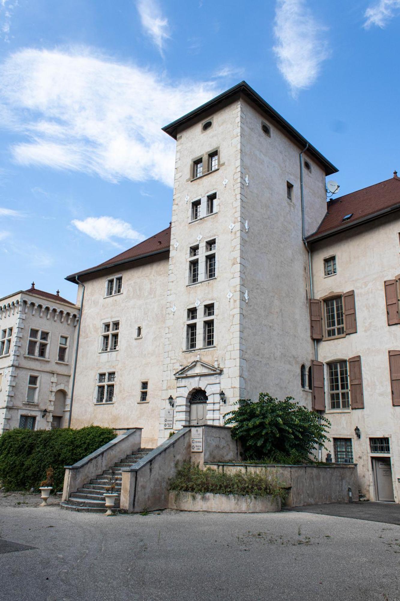Tempologis - Chateau De La Rochette Fontaine  Bagian luar foto
